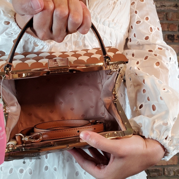 NWT AUTHENTIC Kate Spade Holiday Gingerbread House Novelty Crossbody Handbag BAG - Picture 5 of 8